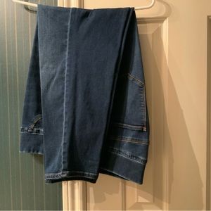 TALBOTS Jeggings ready for boots and the fall!